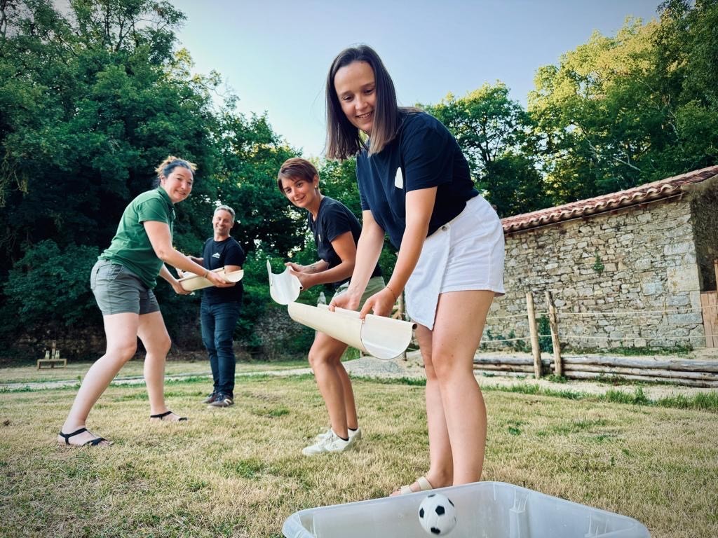 Collégiens, lycéens, étudiants : venez vivre une journée d'intégration inoubliable au Château des Essarts, en partenariat avec Au Bois Étoilé !